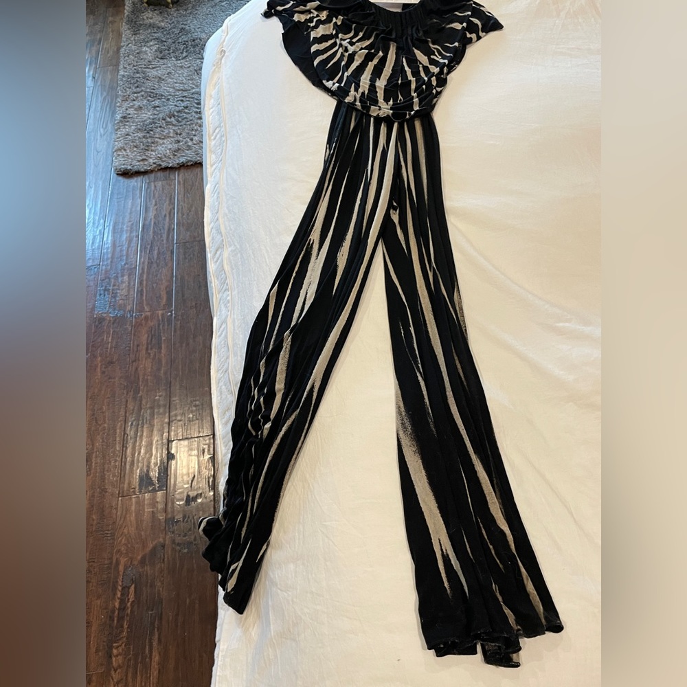 Ladies off the shoulder jumpsuit. Super comfy